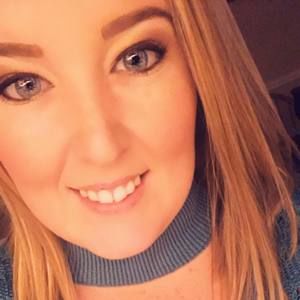 Meet your Posher, Chloe